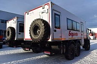 Вахтовый автобус 5849-002-48 (6x6)